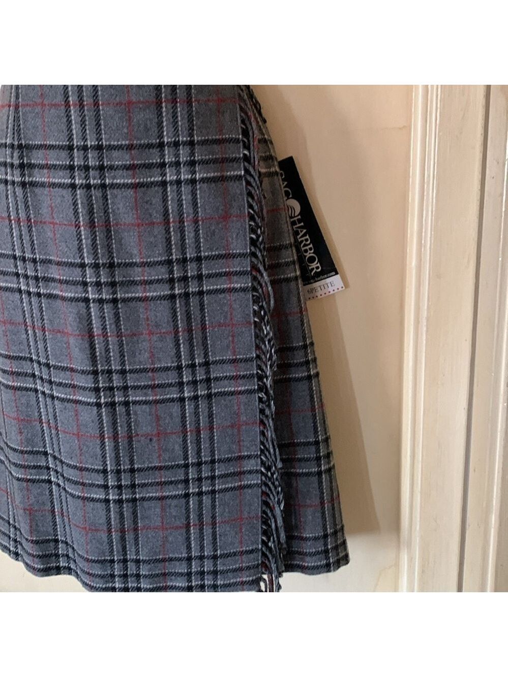 Sag Harbor petites plaid wrap skirt size 6P - Picture 3 of 8